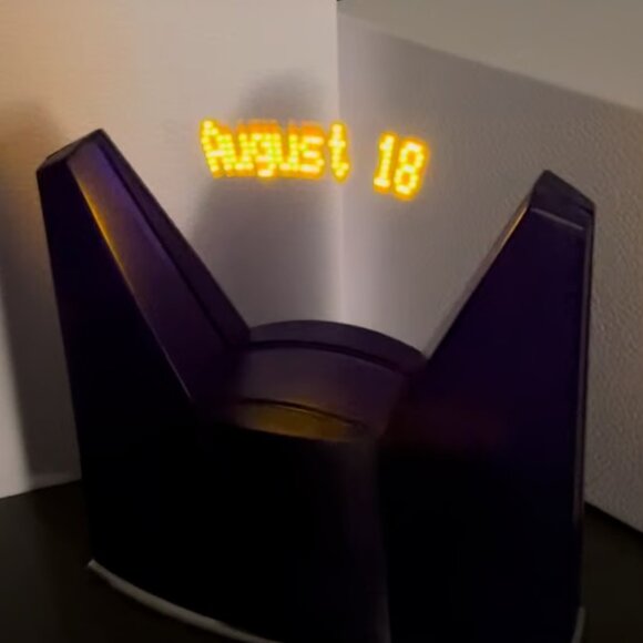 Floating Message Programmable Clock by Fantazein - EUC - Picture 3 of 13